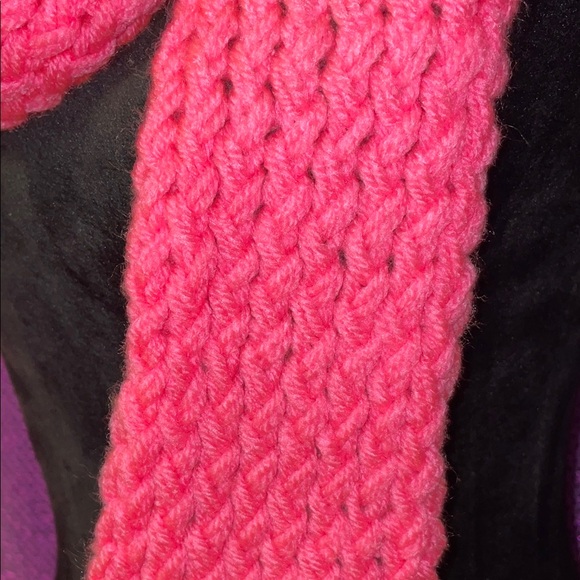 Neon Pink Knit Scarf - Picture 2 of 4